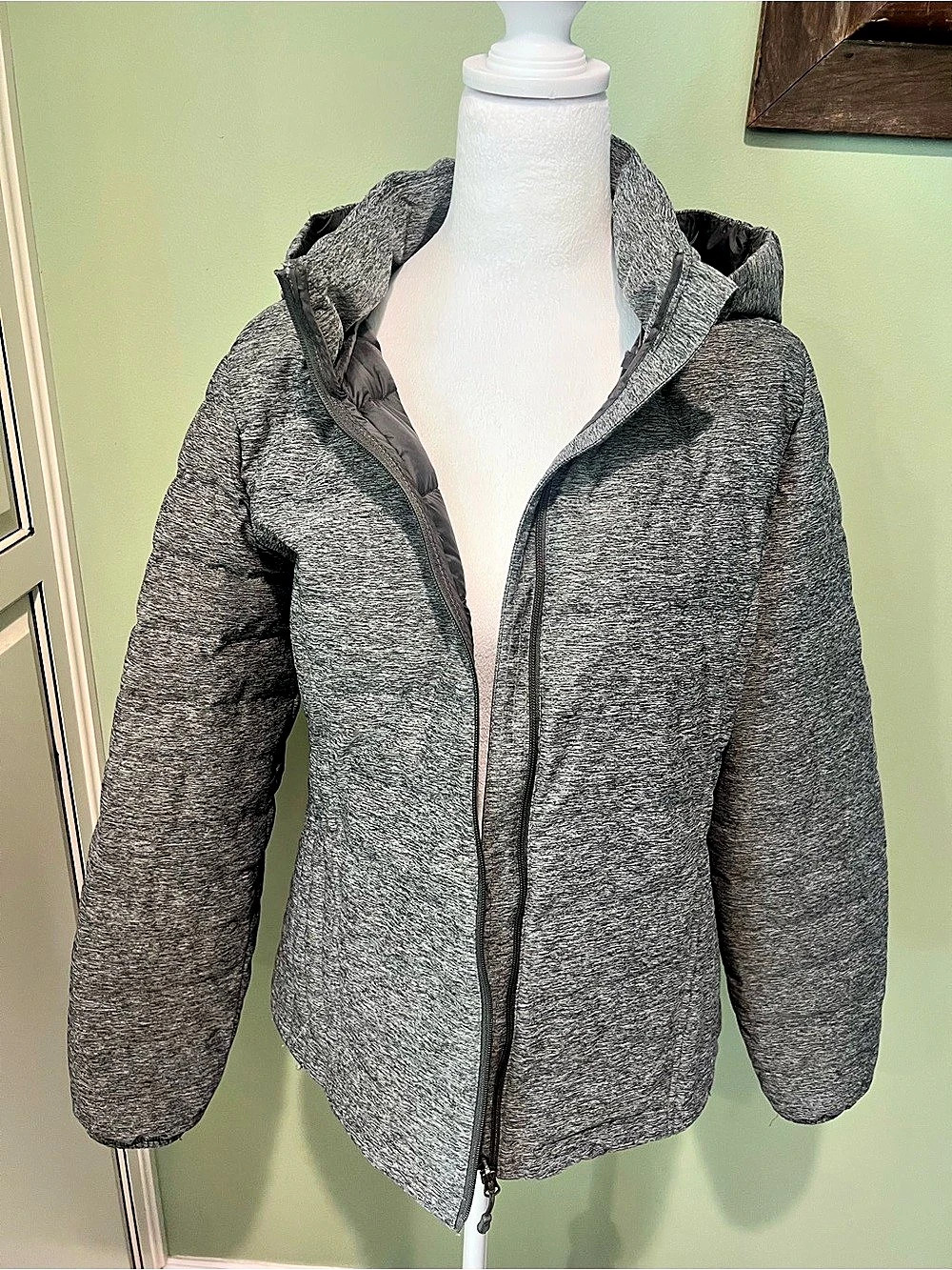 New Heatkeep Pack It Down Jacket Gray Hooded Puffer
